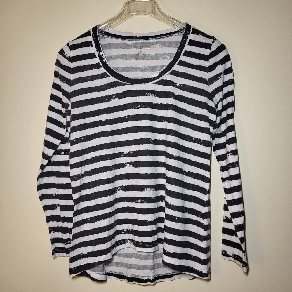 DKNY Striped Black and White Women's High-Low Top